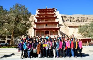 11-Day Tianshan Tianchi Tour in Search of Silk Road Culture 